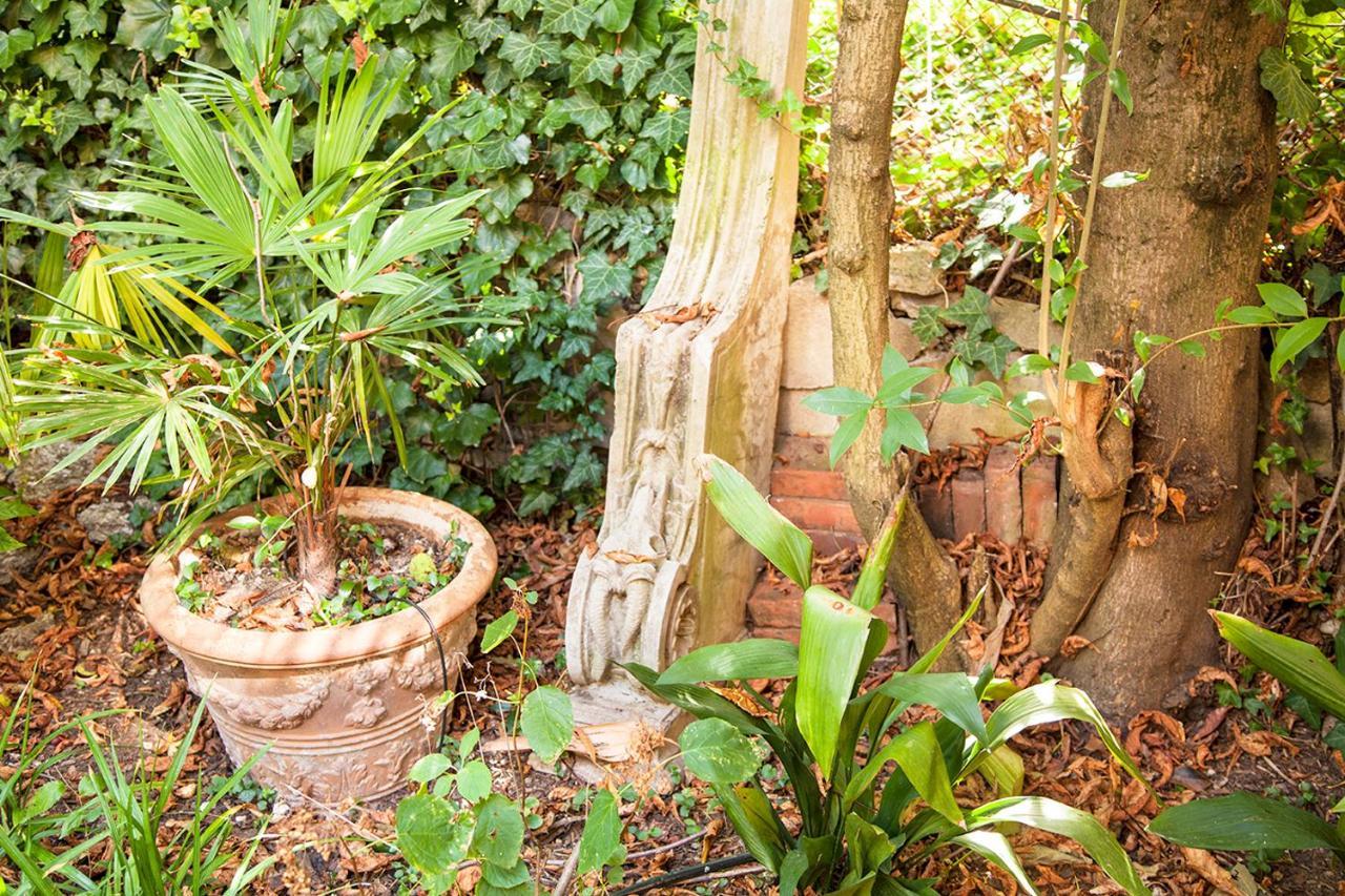Appartement Urban Jungle à Bologne Extérieur photo